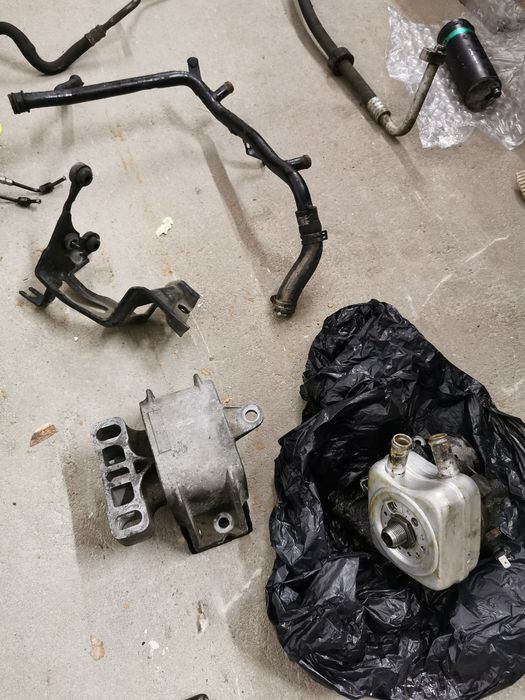 Части за Audi A3 1.8 125 к.с. и Peugeot 307 1.6 16V