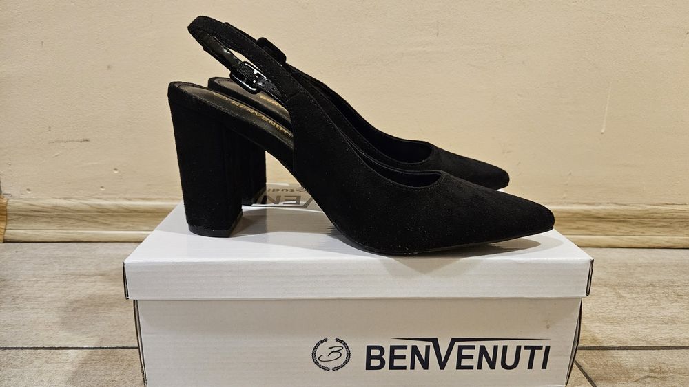 Pantofi cu Toc nepurtati mrimea 40