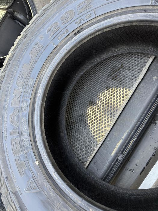 Triangle A/T (all terrain), 265/65/R17