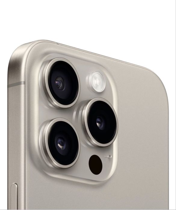 iphone 15 pro Идеал