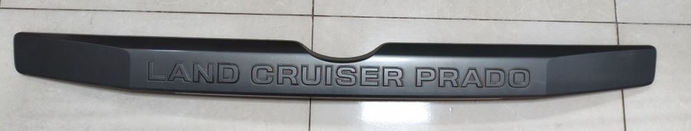 Молдинг на Прадо 2014 год