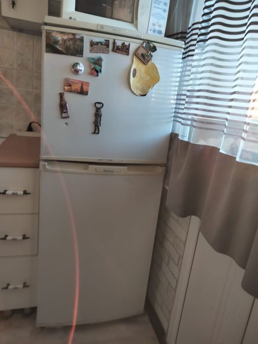 Продам Холодильник б/у