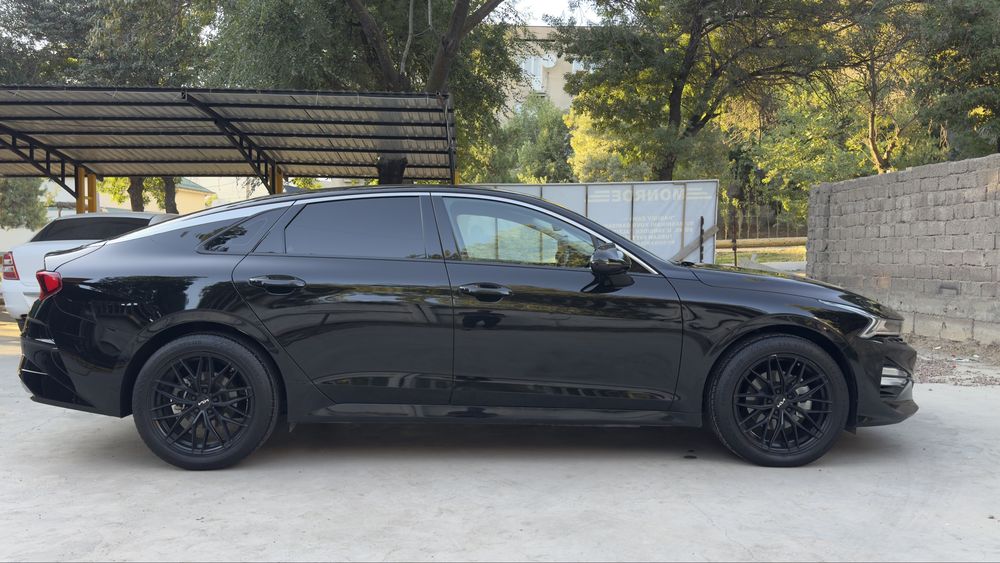 Kia k5 comfort pazitsiya