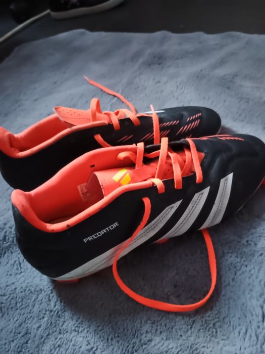 Бутонки Adidas predator