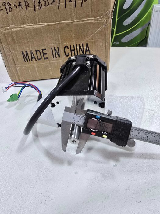 Motor brushless ideal pentru ministrung/freza/trotineta/hobby, 1100W