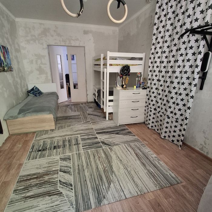 Продам 1,5 жк 7бочек