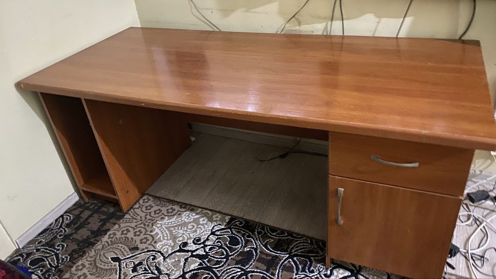 Parta sotiladi + BONUS klaviatura  holati ideal