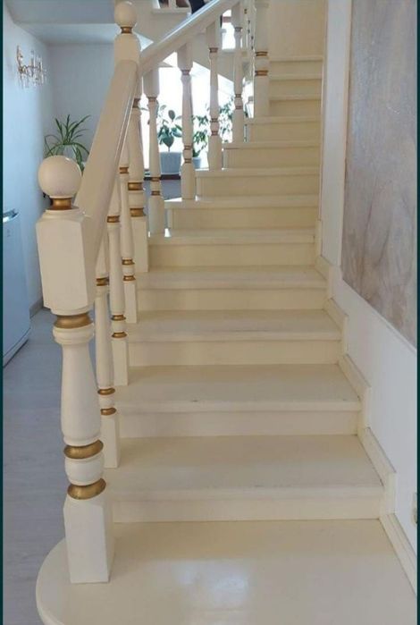 Покраска стен побелка потолка. Левкас