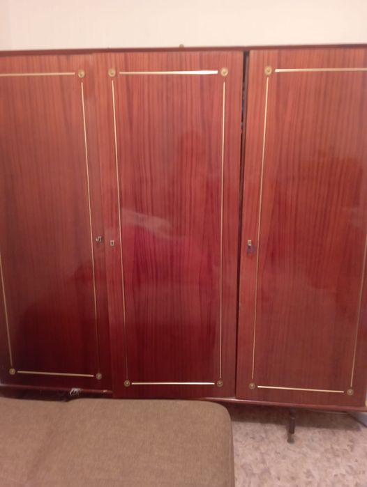 Отдам шифоньер Румыния