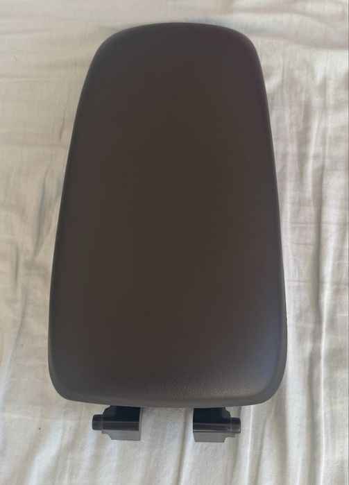 Капак за подлакътник Audi A3 2008