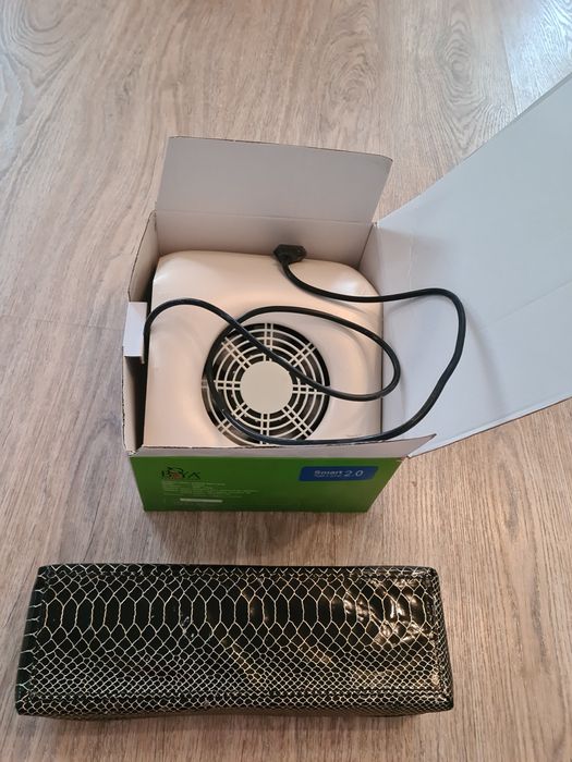 Вытяжка для маникюра