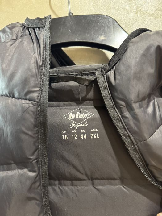 Дамско спортно яке Lee Cooper