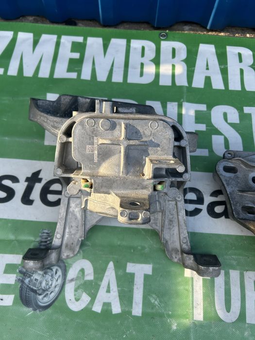 Tampon motor Mercedes W177 A klass 1.3 benzină hybrid