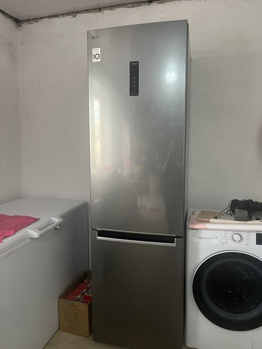 продам Холодильник LG