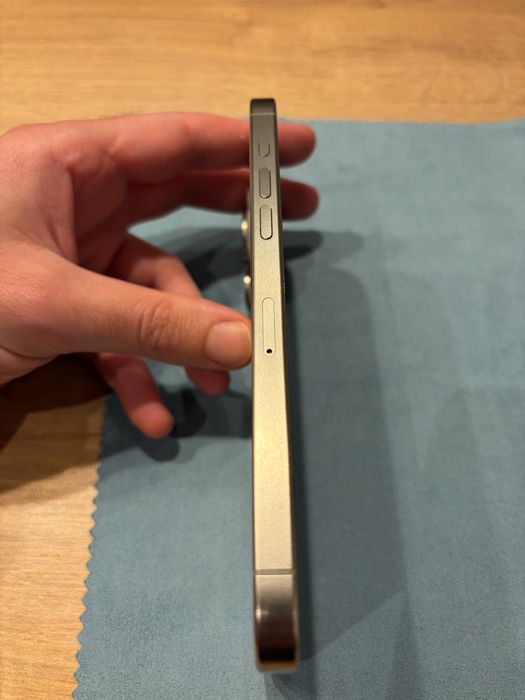 iPhone 15 Pro Max 256GB Natural Titanium