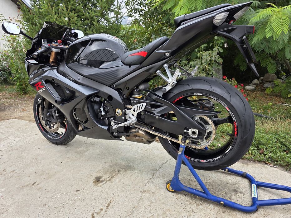Suzuki GSX-R 1000 k7