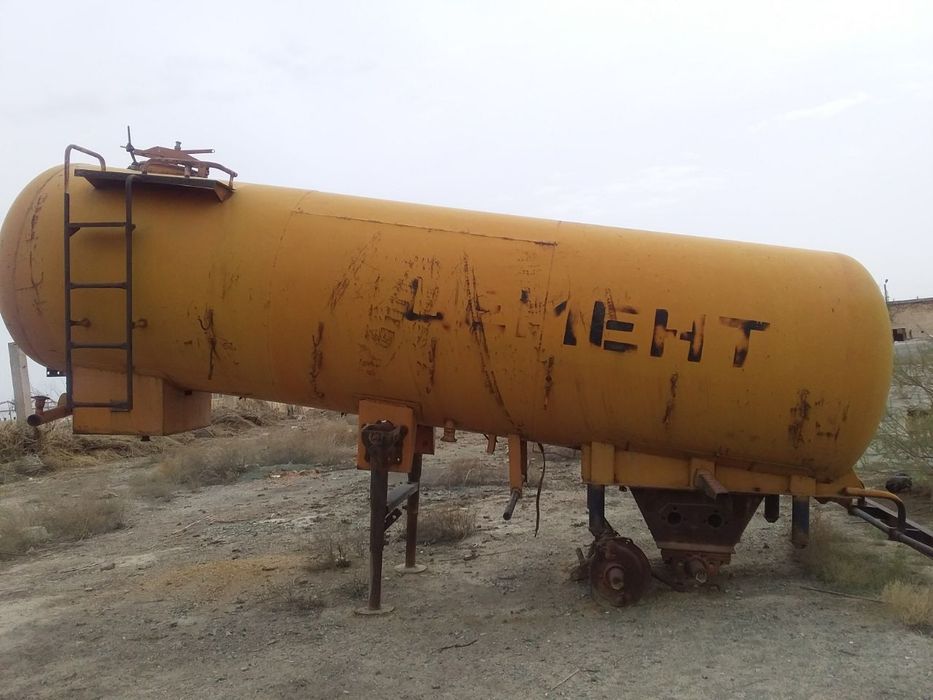 Цементовоз 15м.куб  30млн сум