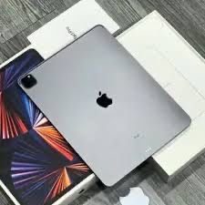 Prodam Idyal Ipad Pro M1 128GB 12.9
