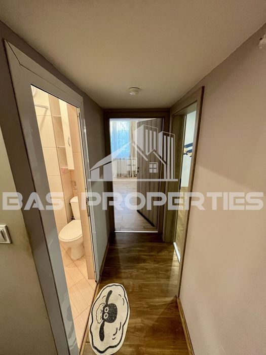 3-стаен в София-Фондови Жилища площ 61