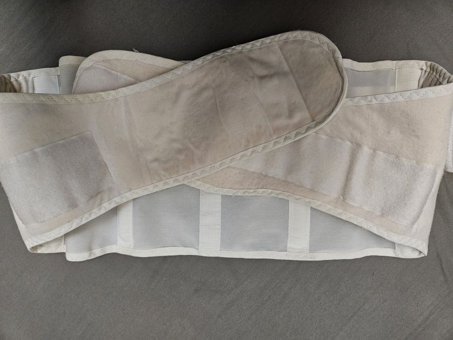 Бандаж .     .     .