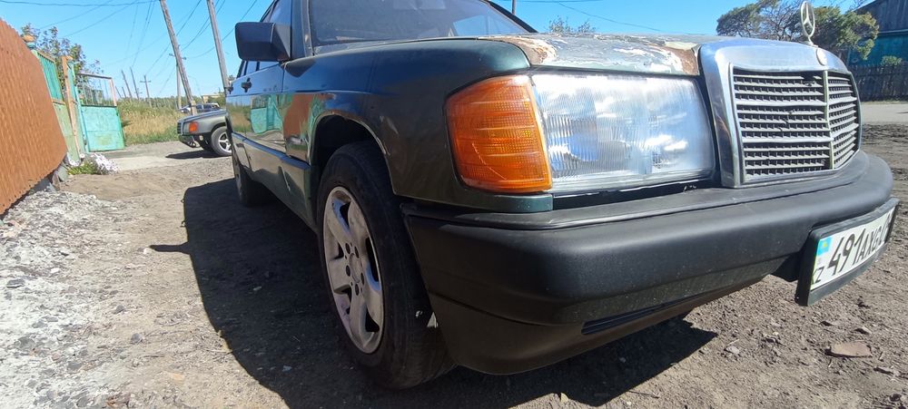 Мерседес W201 190