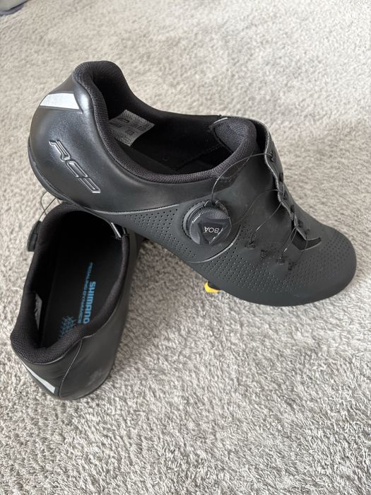 Обувки Shimano SH-RC302 + подарък педали