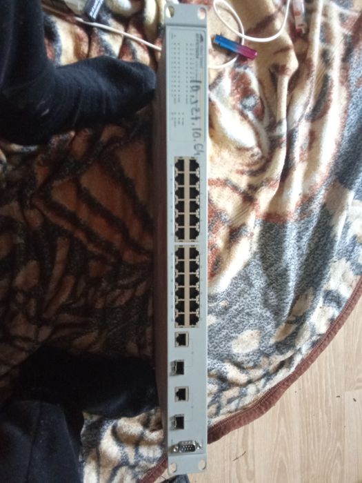 Allied  Telesis AT-FS 750/24 fast ethernet