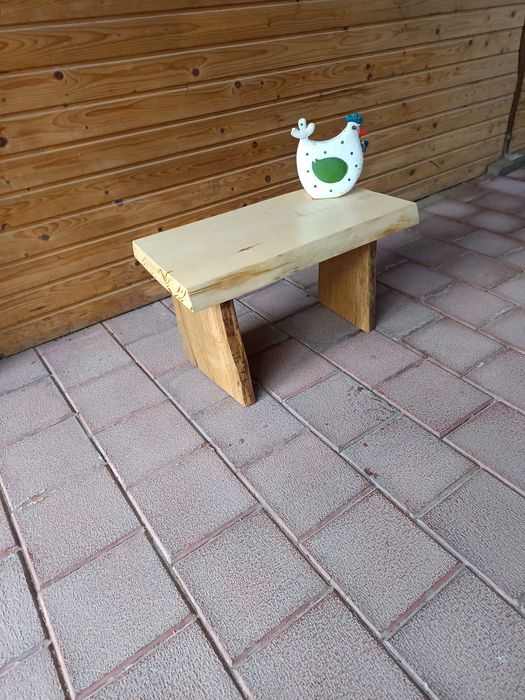 Masa cafea sau bancuta din paltin , larice și stejar