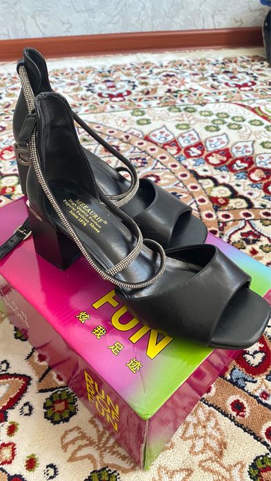 Сатылады. Жаздық ыңғайлы басаножки.