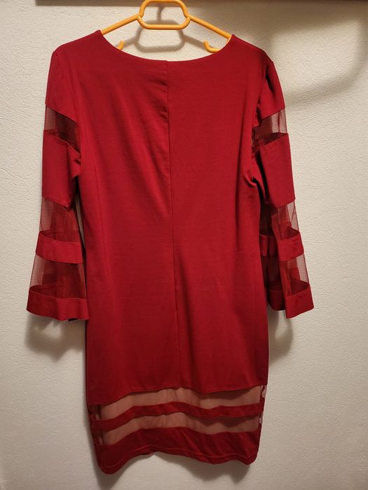Rochie mâneci clopot