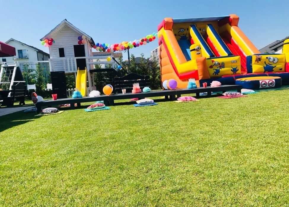 Închiriem tobogane gonflabile