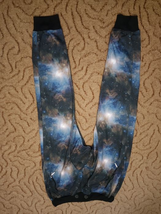 Pantaloni tur lasat deosebiti marime M