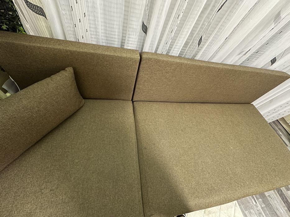 Ъглов разтегателен диван