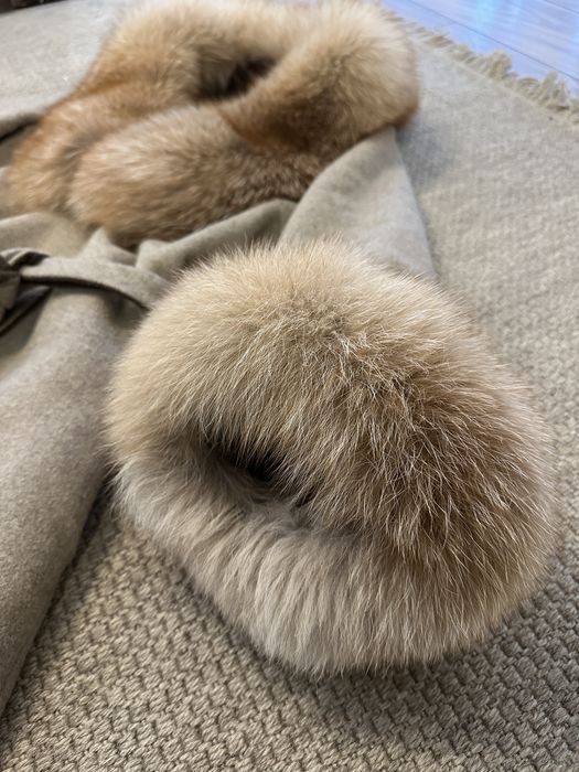 Palton de lana cu blana naturala