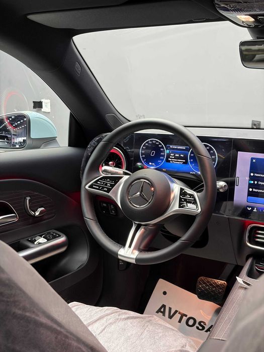 Mercedes Benz CLA 300 L