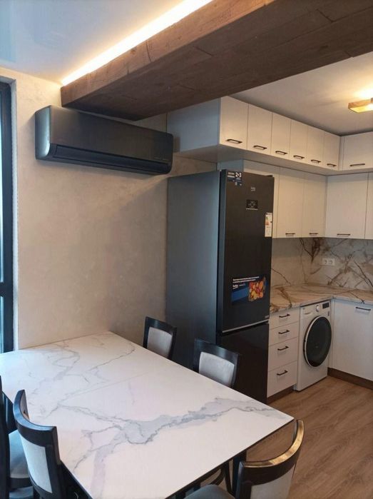 Дава се под наем Двустаен апартамент в София, Малинова долина - 70 кв.м за 598.23 € - Снимка #2