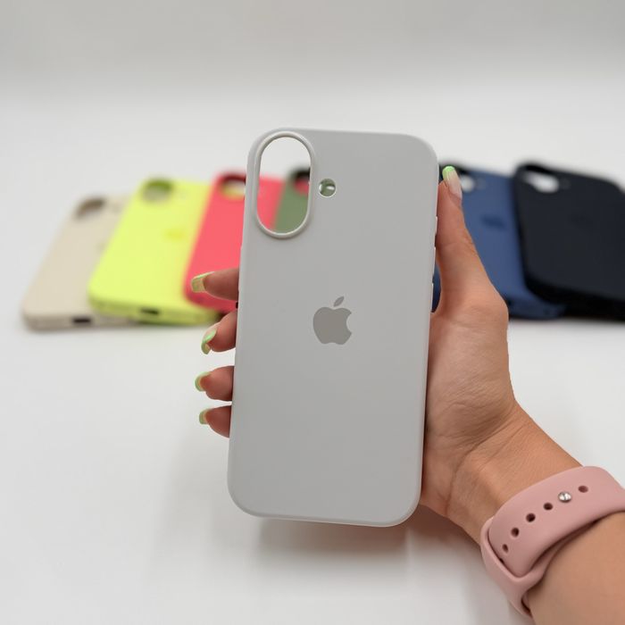  MagSafe калъфче от мек силикон за iPhone 17 в различни цветове
