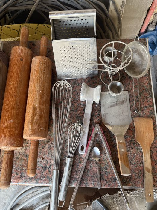 Kafe ichin jixozlar sotiladi