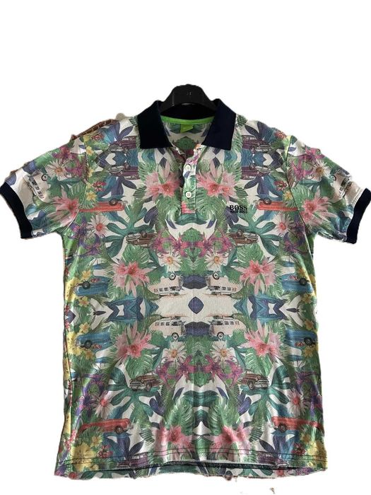 Тениска многцветна BOSS - като нова