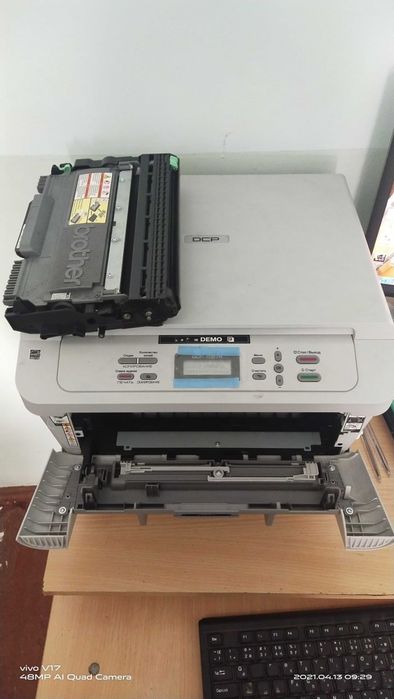 Принтер Brother DCP 7057R