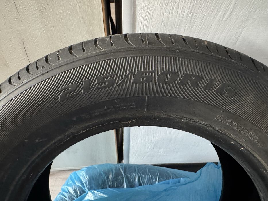 Продам шины комплект