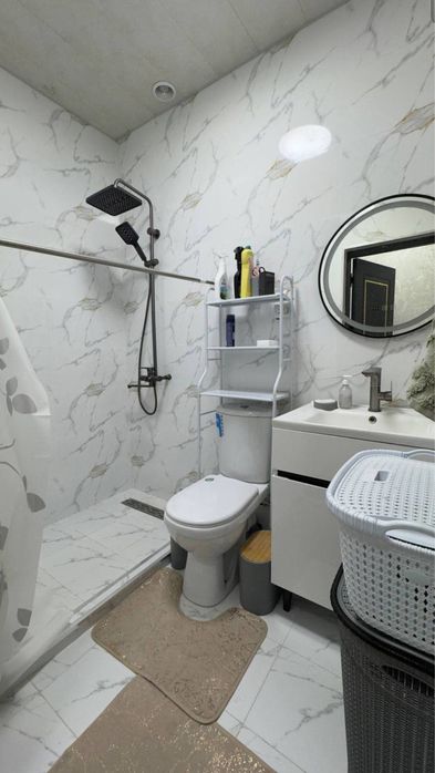 Продаю квартиру 2 комнатную 64 кв новостройку СВОЮ