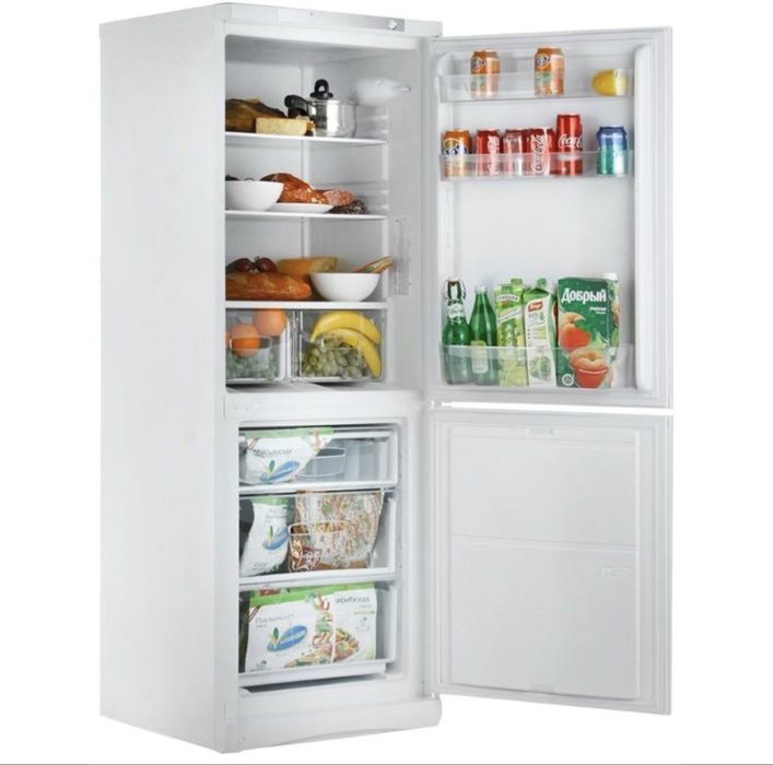 Холодильник indesit