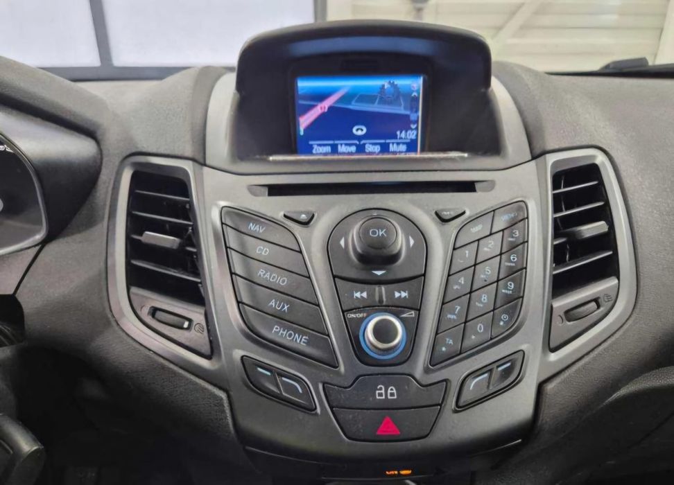 Urgent Ford fiesta ST 2015 ST  azi