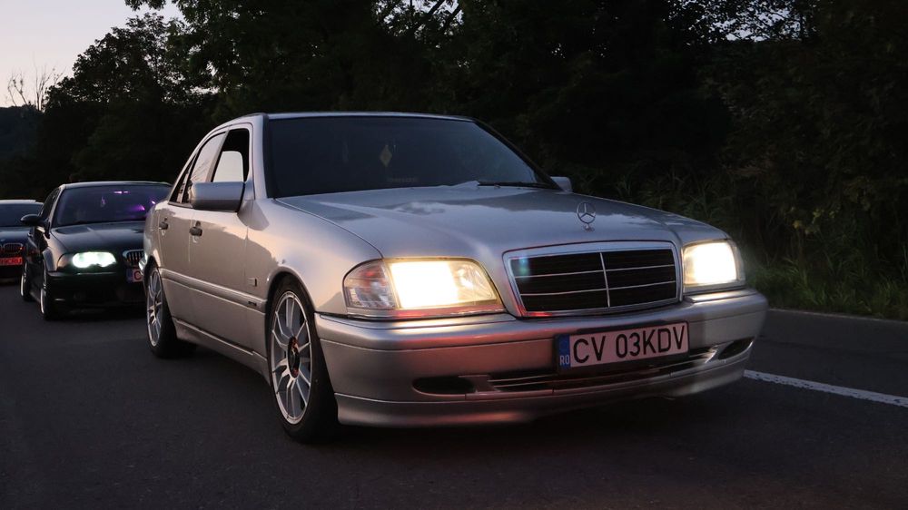 MERCEDES-BENZ E-Class 1998 — imagine 4