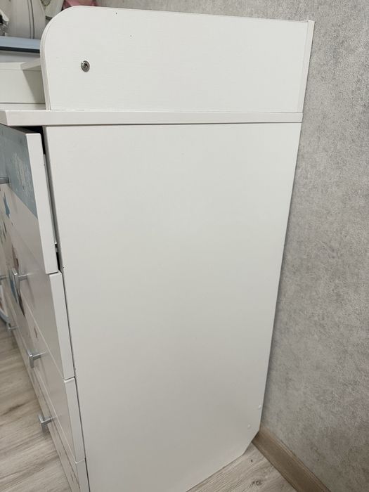 Продам комод из дерево 19000