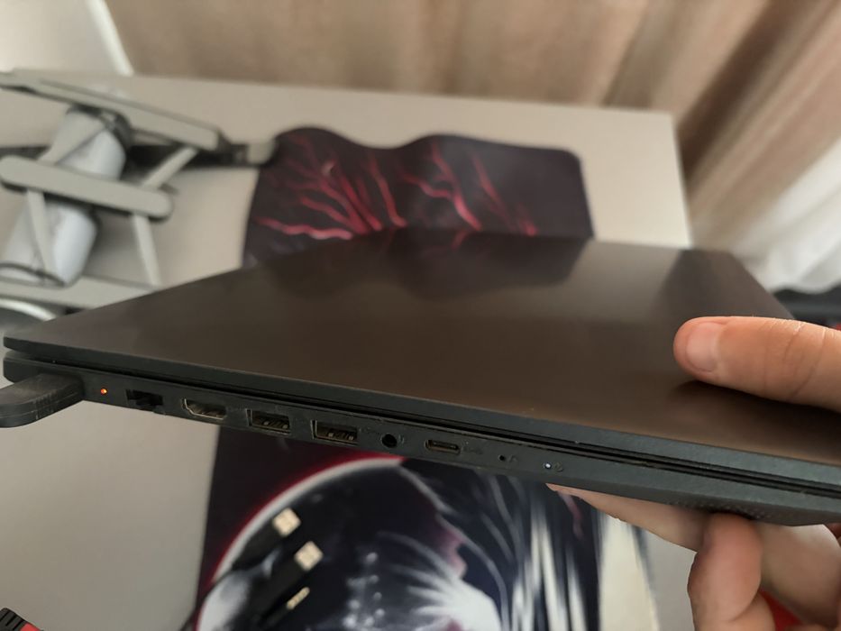 Laptop Lenovo Gaming i5 Gen 9 + GTX 1060 6GB | Stare foarte bună | SSD 500GB