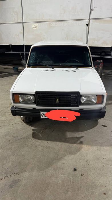 Vaz 2104 sotiladi srochniga yaxshi xolda