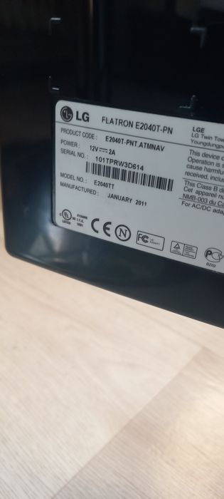 Монитор LG  Flatron  E 2040T-PN