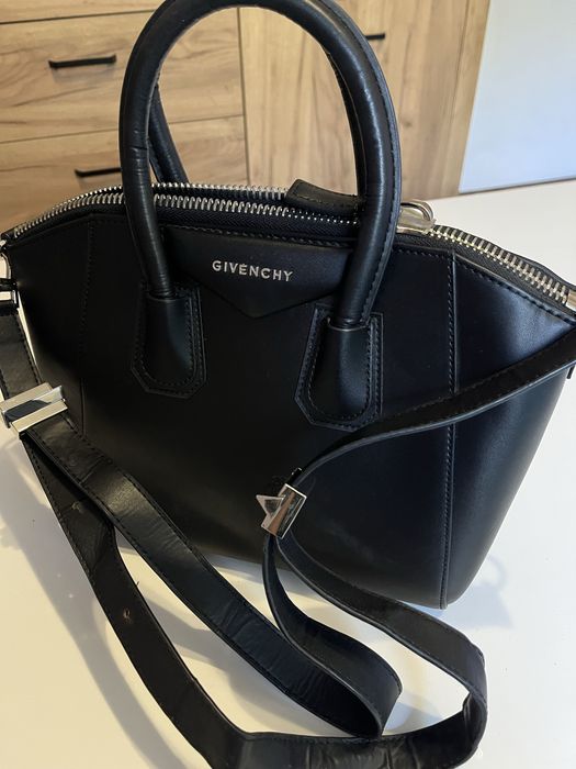 Дамска маркова чанта